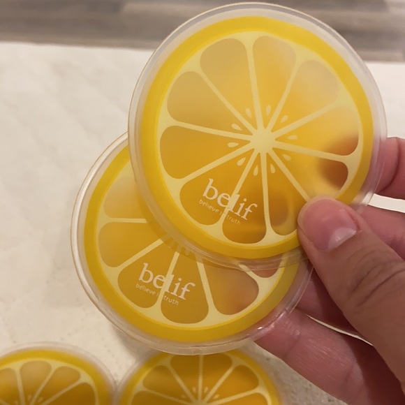 Belief summer kit cooling patch, roller and bag. - Picture 5 of 11